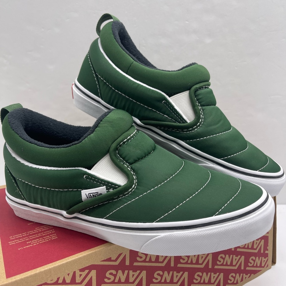Vans WMNS 
Douglas Fir
VN0009QUBXU Forest Green Slip-On Sneakers - Picture 8 of 16